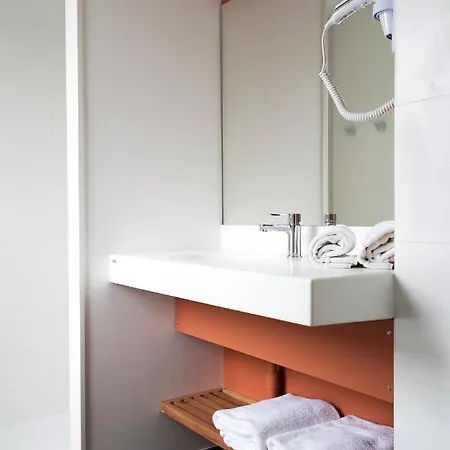 Hotell Le 25