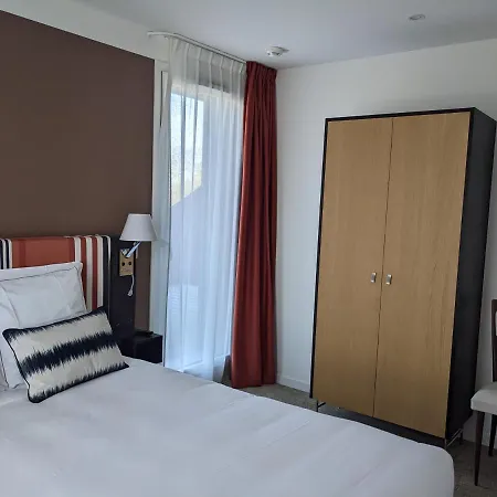 Le 25 Hotel 3*